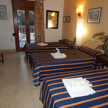 Residencia Santiago Mallorca 2*